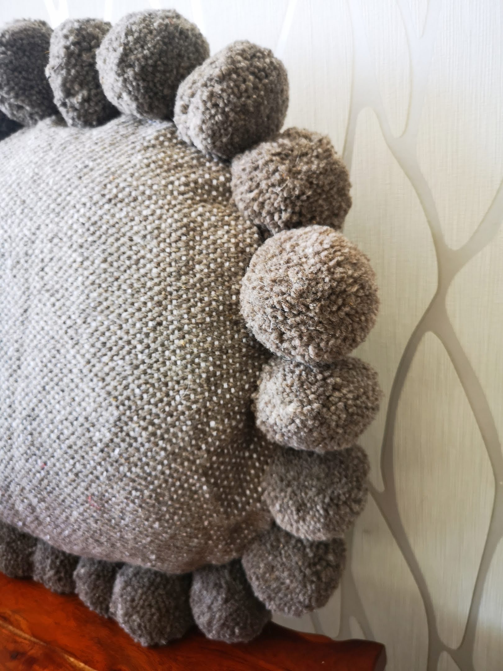 Funda cojín "Ana" gris redondo